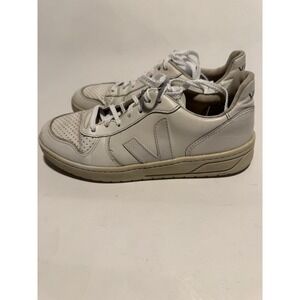 Veja V-10 Women Size 8 White Leather V Logo Casual Training Comfort Shoes